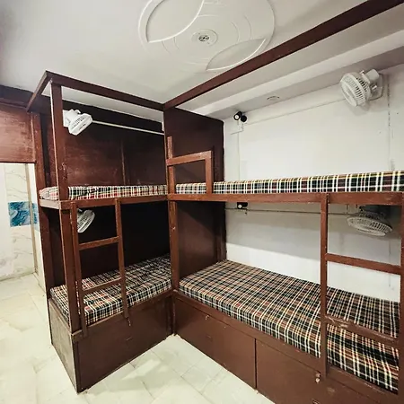 New Frezon Hostel